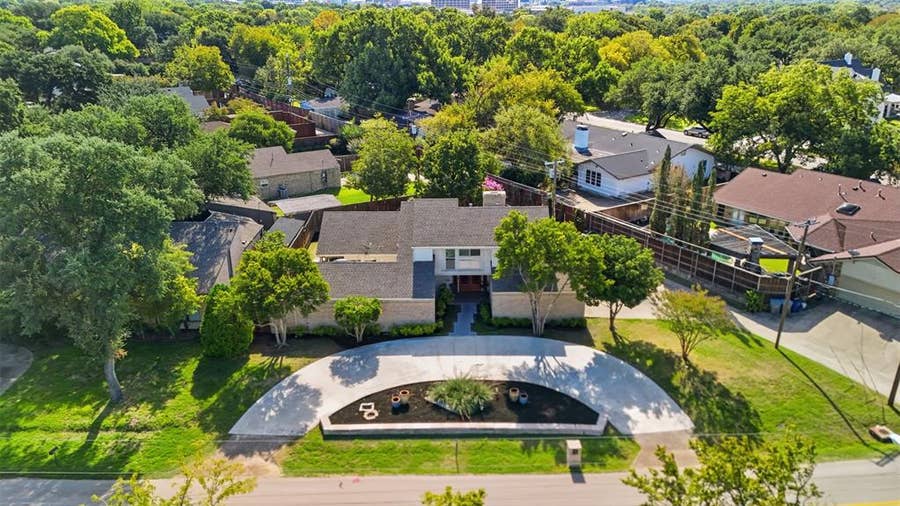 Property photo for 13408 Peyton Drive, Dallas, TX