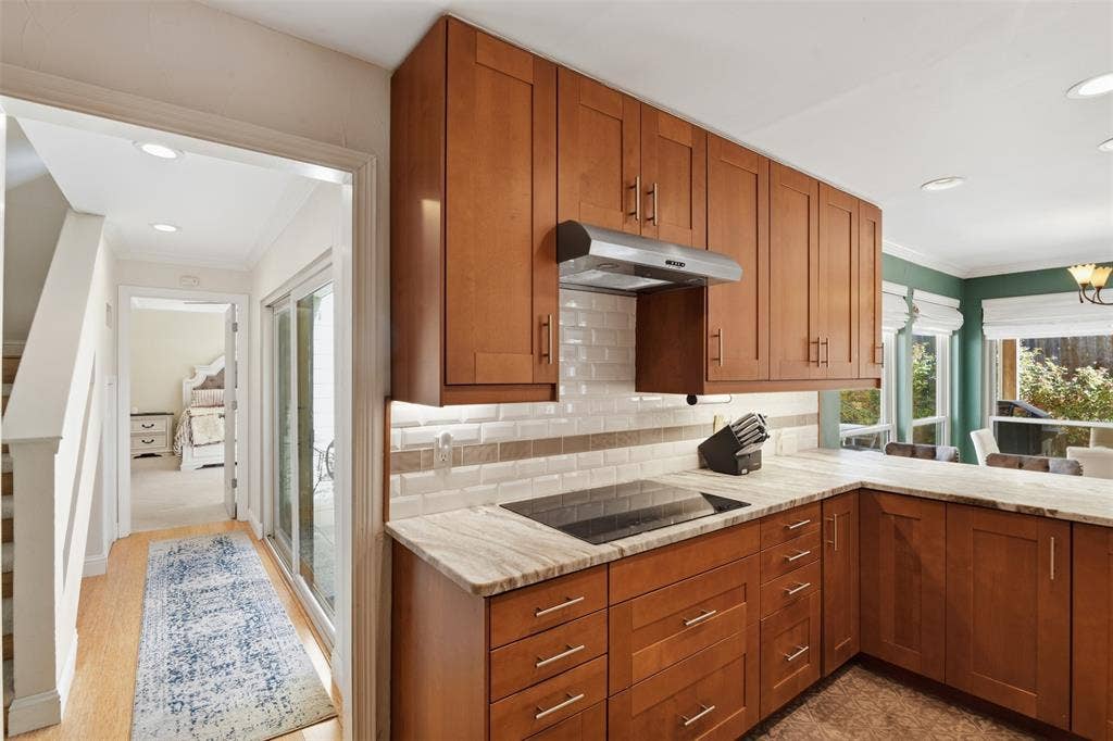13408 Peyton Drive, Dallas, TX 75240 13408 Peyton Drive, Dallas, TX 75240