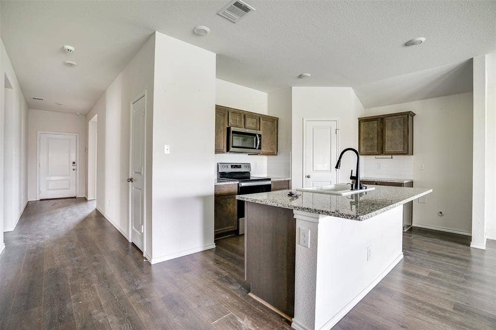 712 Cottonwood Way, Royse City, TX 75189 712 Cottonwood Way, Royse City, TX 75189