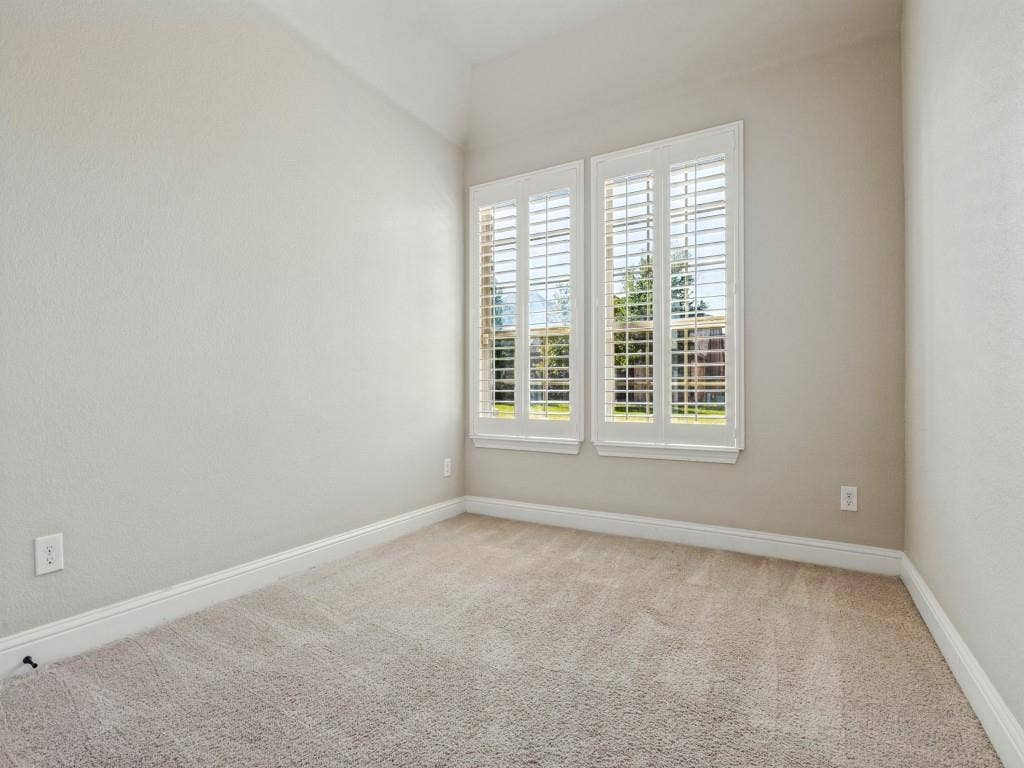 8212 Whistling Duck Drive, Fort Worth, TX 76118