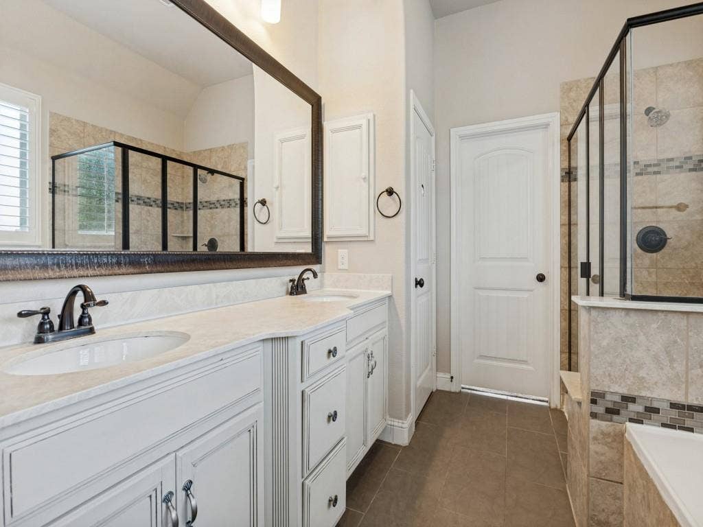 8212 Whistling Duck Drive, Fort Worth, TX 76118