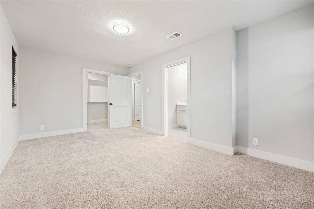 3706 Windsor Street, Irving, TX 75062 3706 Windsor Street, Irving, TX 75062
