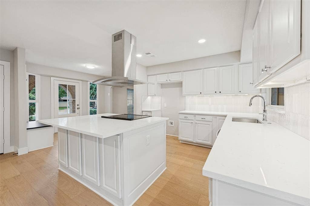 3706 Windsor Street, Irving, TX 75062 3706 Windsor Street, Irving, TX 75062