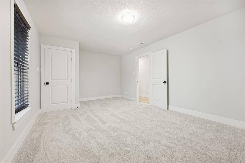 3706 Windsor Street, Irving, TX 75062 3706 Windsor Street, Irving, TX 75062