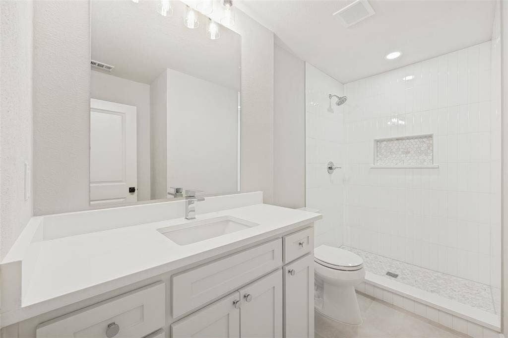 3706 Windsor Street, Irving, TX 75062 3706 Windsor Street, Irving, TX 75062