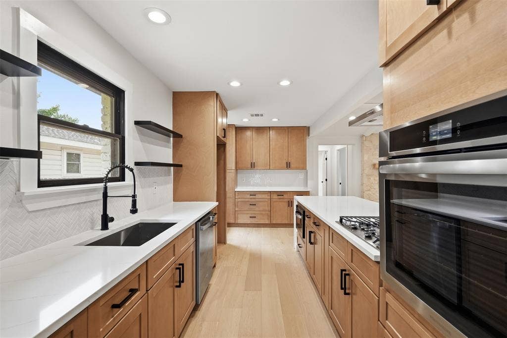604 Twilight Trail, Richardson, TX 75080 604 Twilight Trail, Richardson, TX 75080
