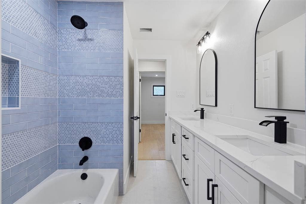 604 Twilight Trail, Richardson, TX 75080 guest bath