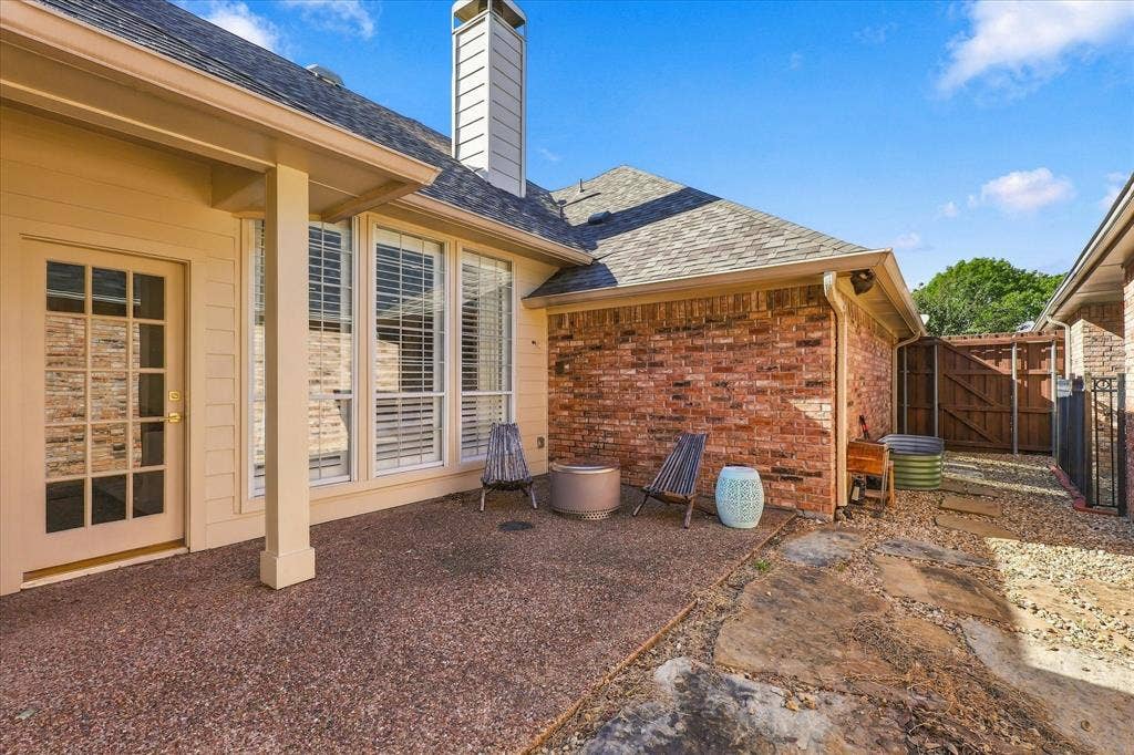 17102 Vista Tree Circle, Dallas, TX 75248