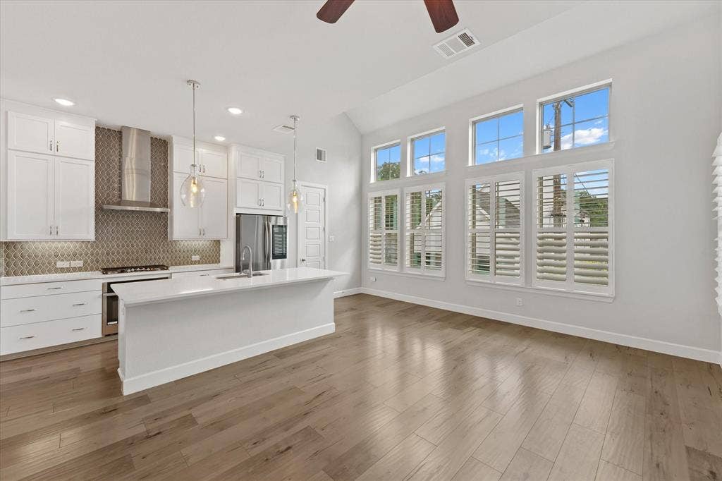 5160 Brickellia Drive, Dallas, TX 75209 5160 Brickellia Drive, Dallas, TX 75209