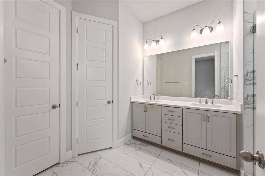 5160 Brickellia Drive, Dallas, TX 75209 5160 Brickellia Drive, Dallas, TX 75209
