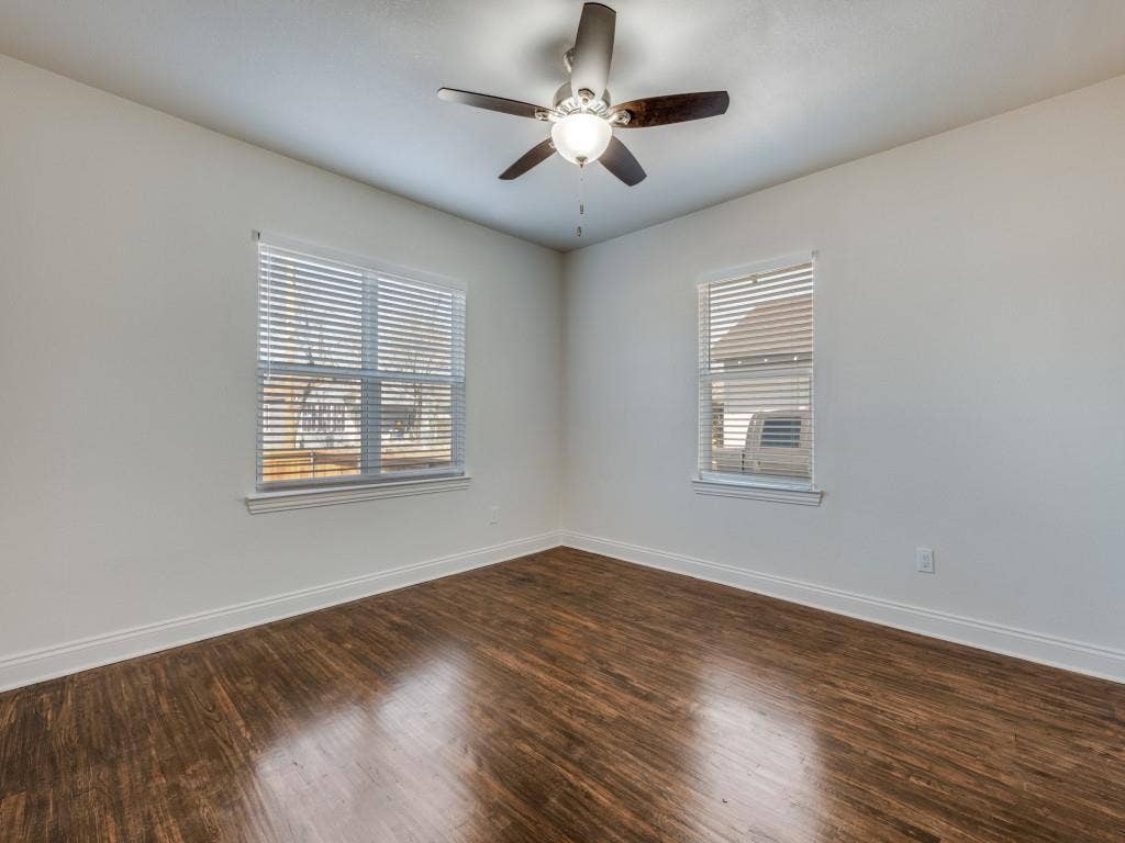 4306 Jamaica Street, Dallas, TX 75210 4306 Jamaica Street, Dallas, TX 75210