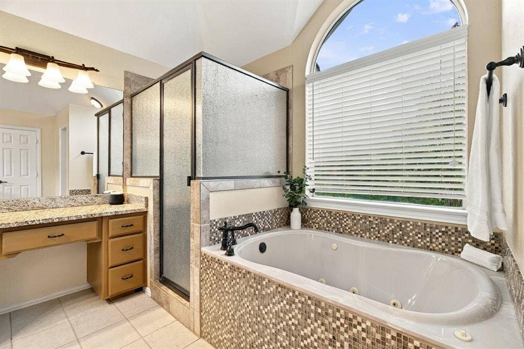 5904 Highland Hills Lane, Colleyville, TX 76034 5904 Highland Hills Lane, Colleyville, TX 76034