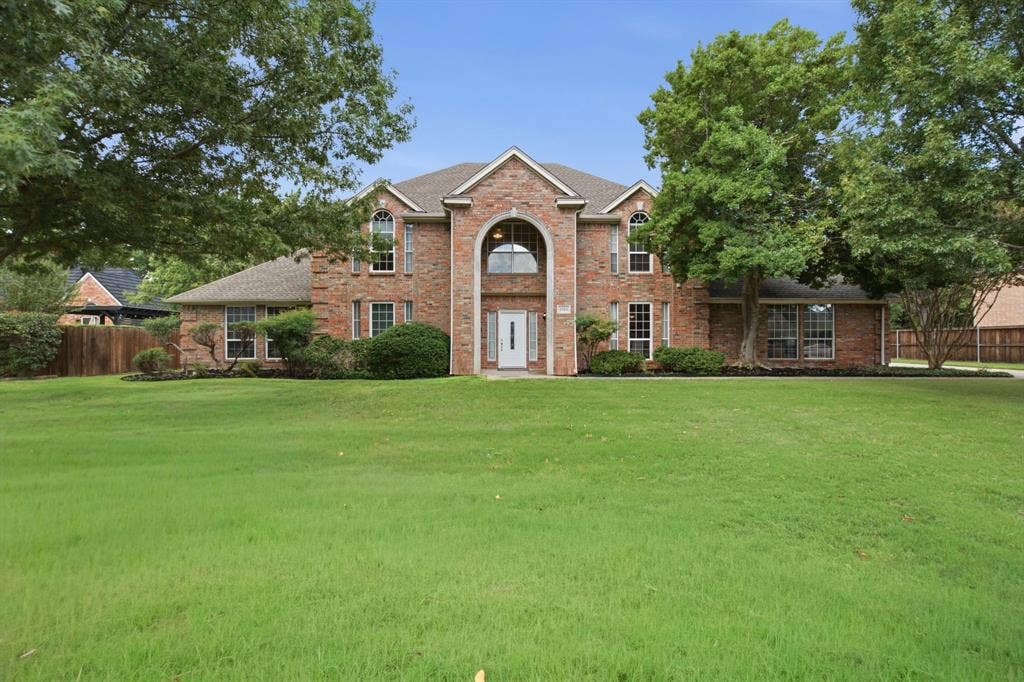 5904 Highland Hills Lane, Colleyville, TX 76034 5904 Highland Hills Lane, Colleyville, TX 76034