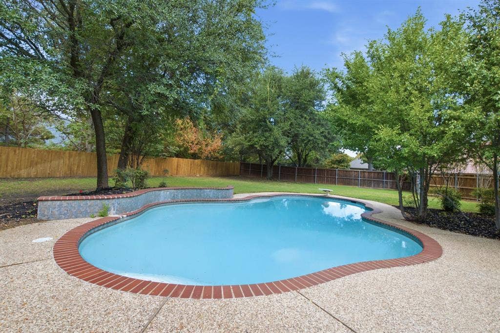 5904 Highland Hills Lane, Colleyville, TX 76034 5904 Highland Hills Lane, Colleyville, TX 76034