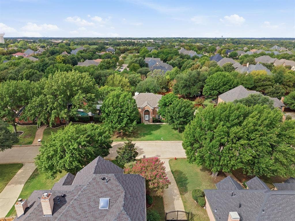 5904 Highland Hills Lane, Colleyville, TX 76034 5904 Highland Hills Lane, Colleyville, TX 76034