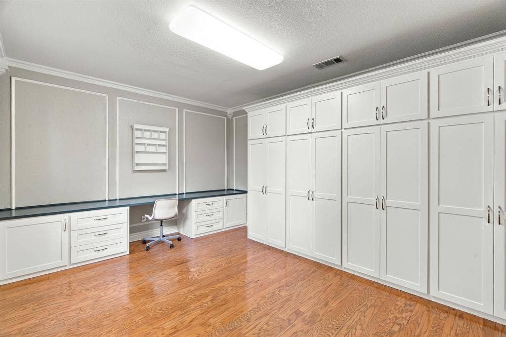 5904 Highland Hills Lane, Colleyville, TX 76034 5904 Highland Hills Lane, Colleyville, TX 76034
