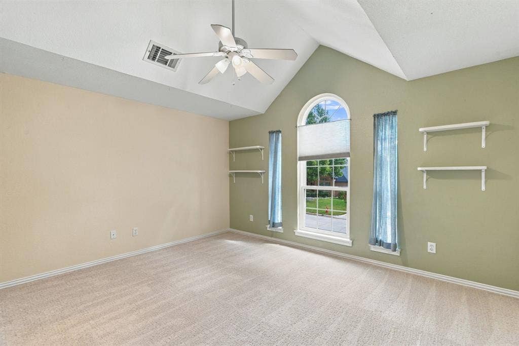 5904 Highland Hills Lane, Colleyville, TX 76034 5904 Highland Hills Lane, Colleyville, TX 76034