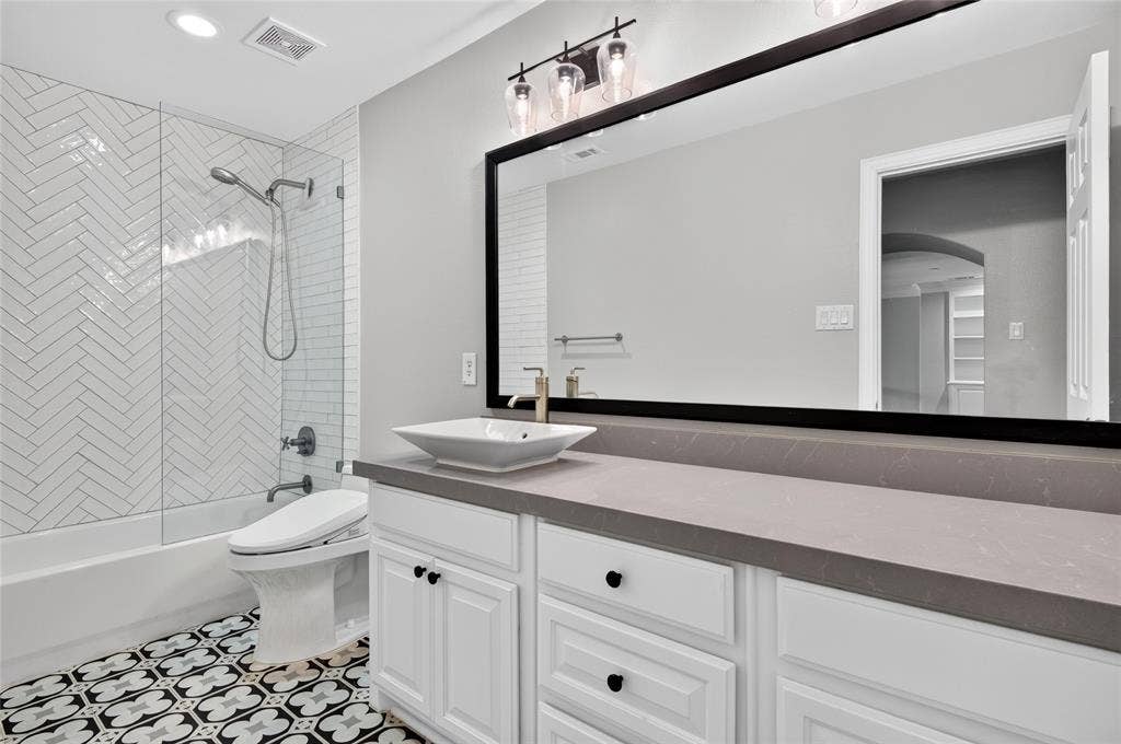 2424 Greymoore Drive, Frisco, TX 75034