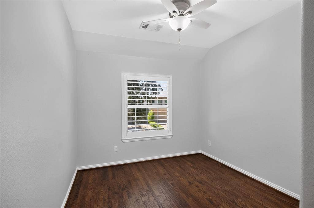 2424 Greymoore Drive, Frisco, TX 75034