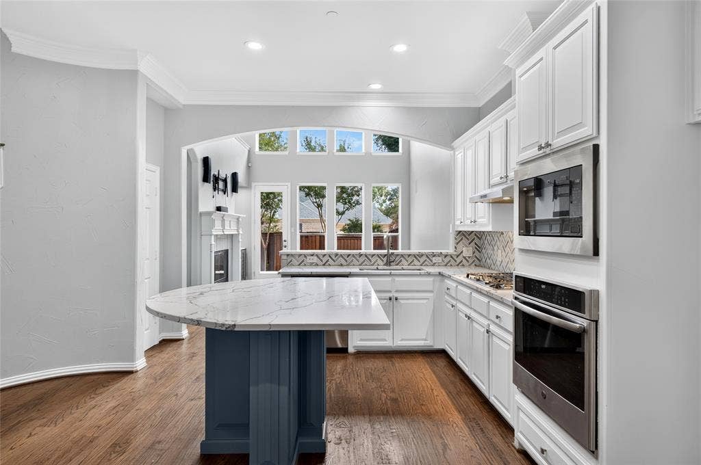 2424 Greymoore Drive, Frisco, TX 75034