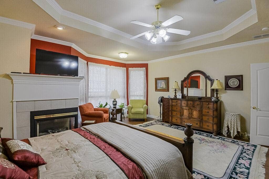 5024 Southpoint Drive, Arlington, TX 76017