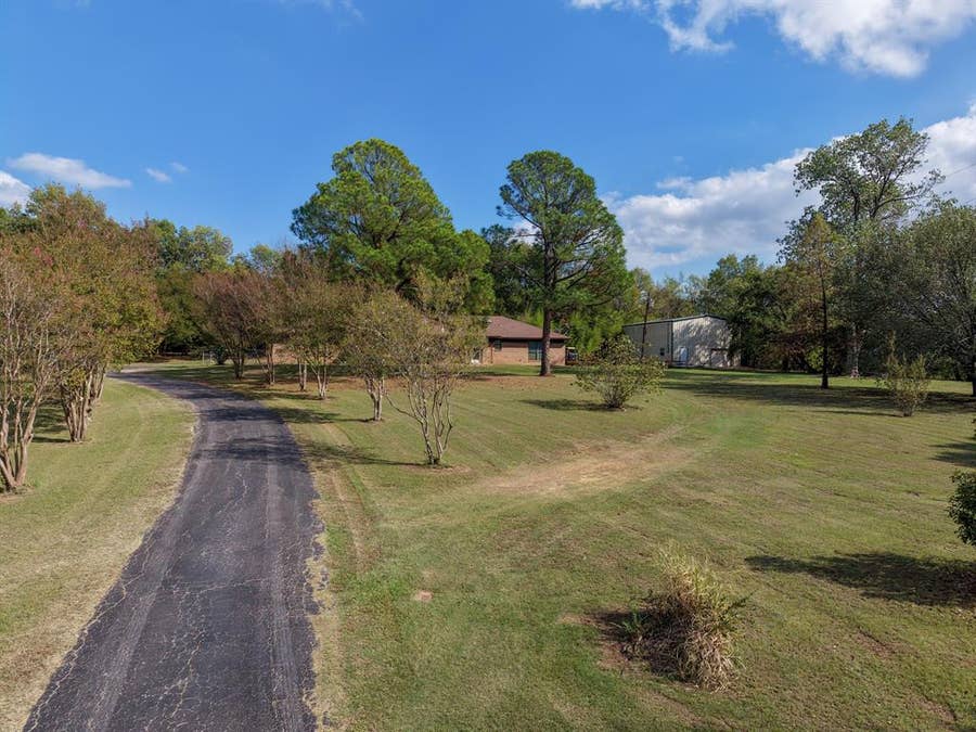 Property photo for 82 Shawnee Circle, Denison, TX