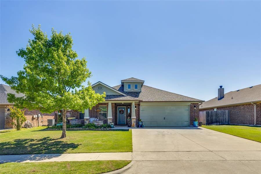 Property photo for 2311 Southridge Lane, Sherman, TX