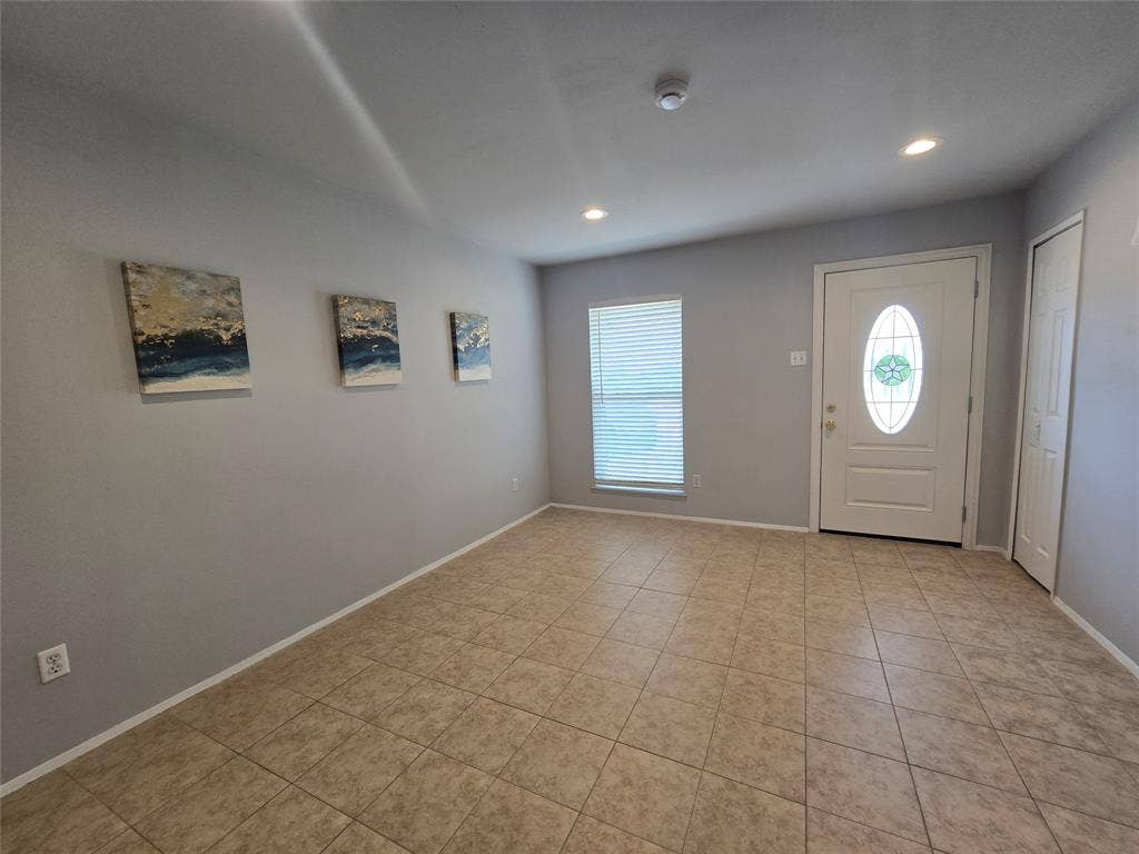 3357 Sherwood Drive, Plano, TX 75074 3357 Sherwood Drive, Plano, TX 75074