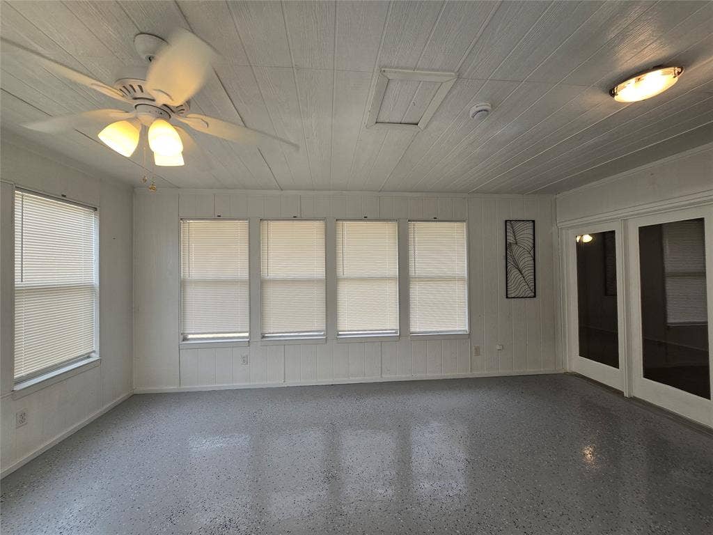 3357 Sherwood Drive, Plano, TX 75074 3357 Sherwood Drive, Plano, TX 75074