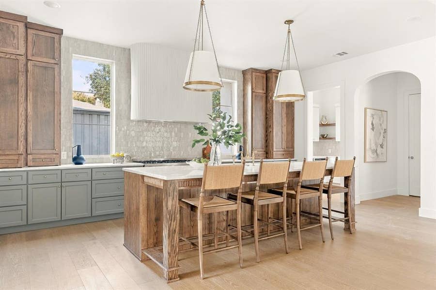 Property photo for 4953 Forest Bend Road, Dallas, TX