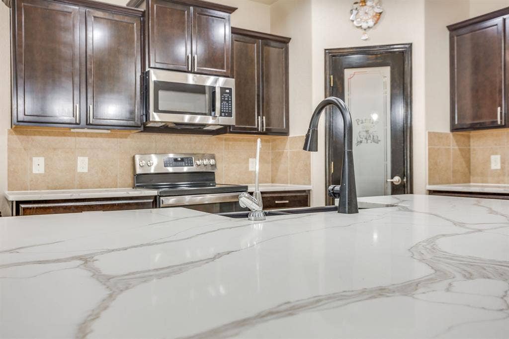Calcutta quartz installed 2025