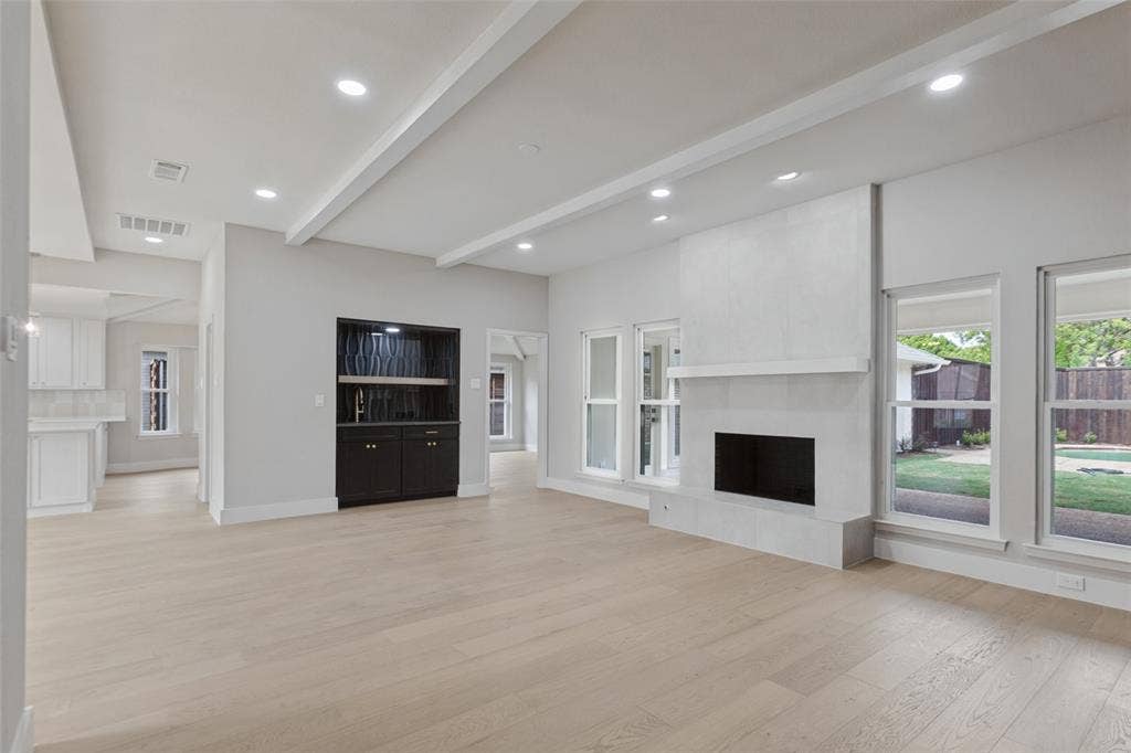 1909 Chestnut Hill Lane, Richardson, TX 75082 1909 Chestnut Hill Lane, Richardson, TX 75082