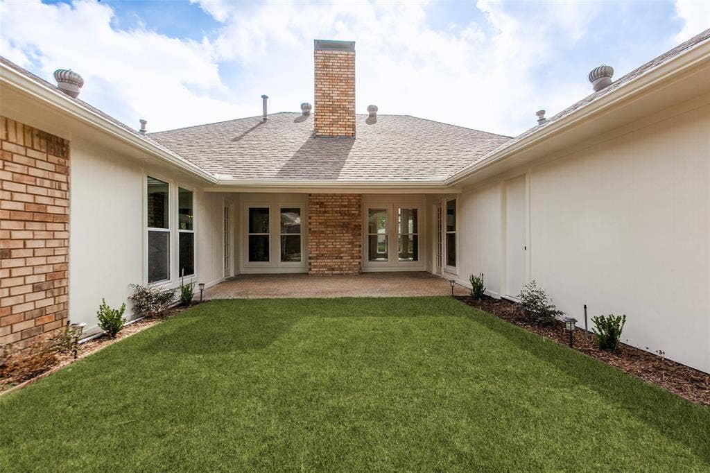 1909 Chestnut Hill Lane, Richardson, TX 75082 1909 Chestnut Hill Lane, Richardson, TX 75082