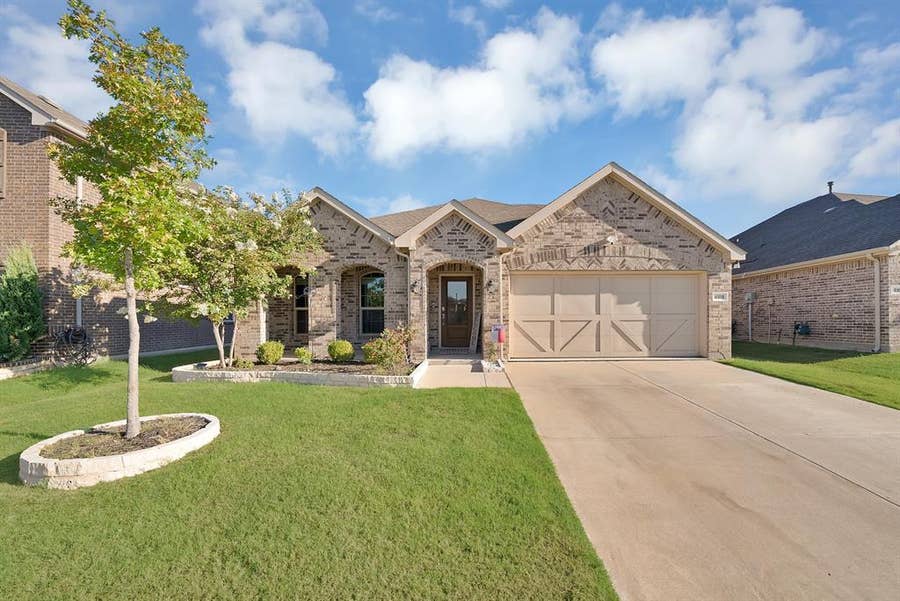 Property photo for 1605 Hightower Street, Aubrey, TX