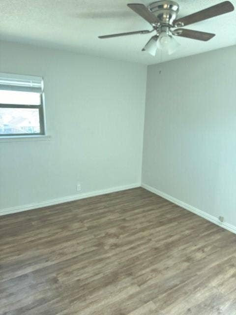 1003 S Houston Street, Kaufman, TX 75142 1003 S Houston Street, Kaufman, TX 75142