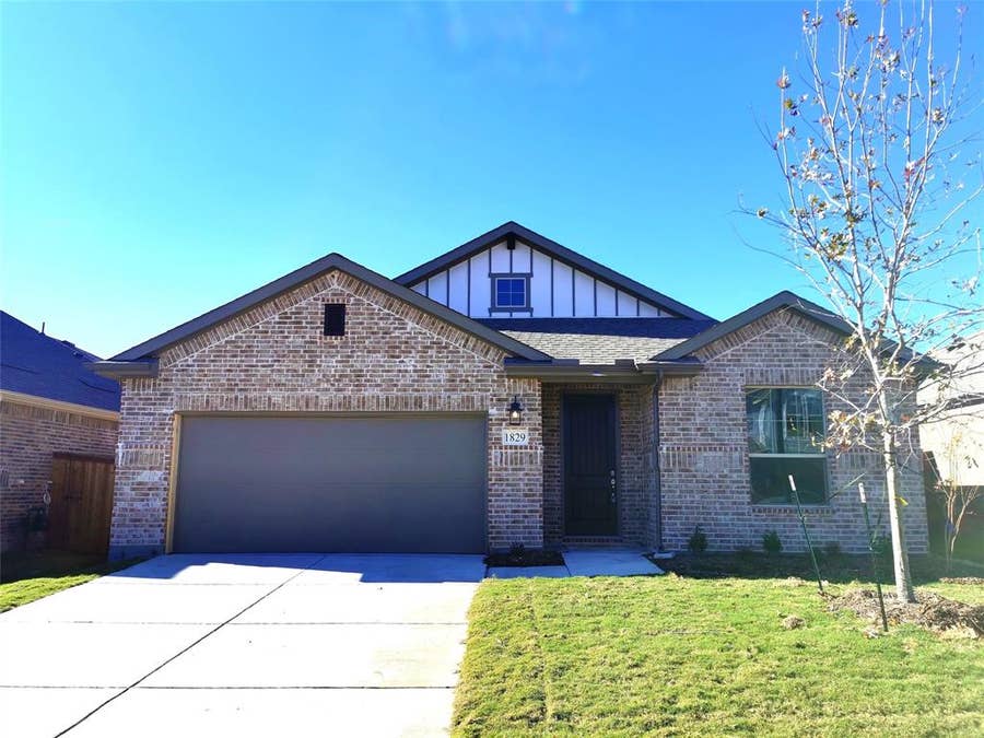 Property photo for 1829 Arbor Drive, Forney, TX
