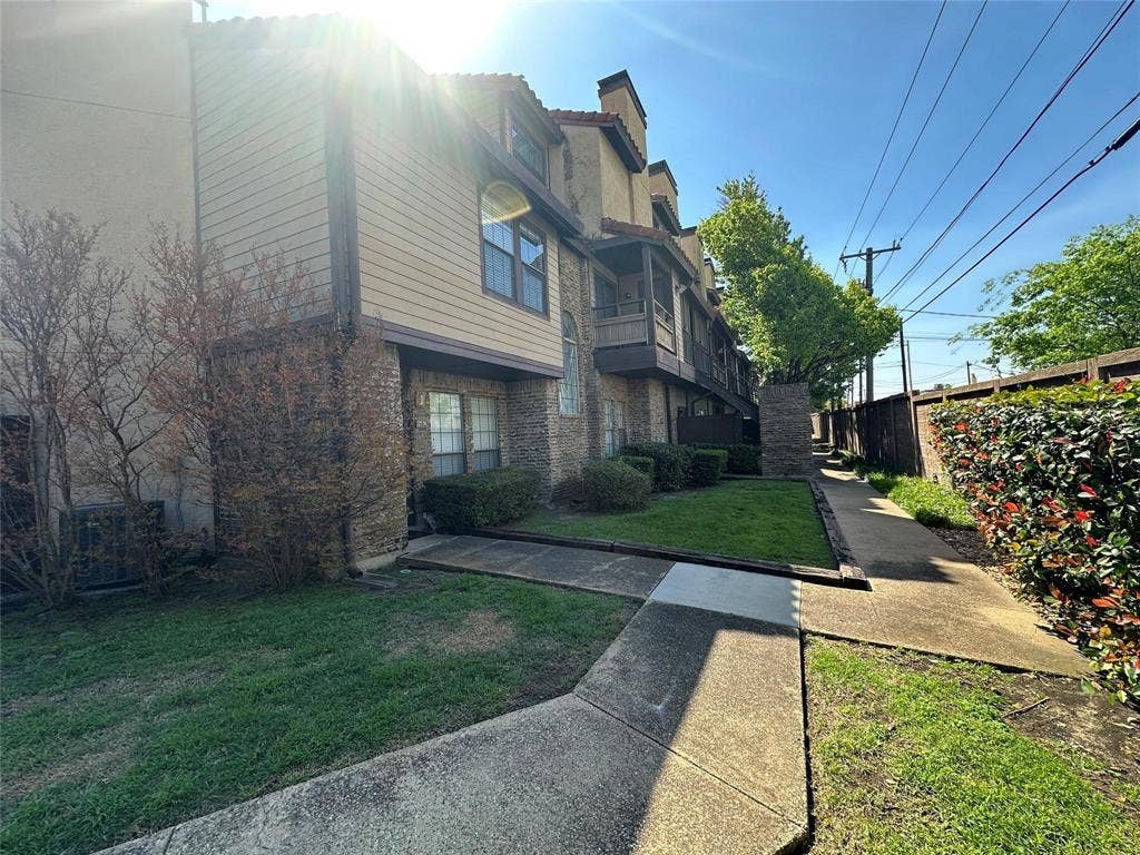 5757 E University Boulevard, #27p, Dallas, TX 75206 5757 E University Boulevard, #27p, Dallas, TX 75206