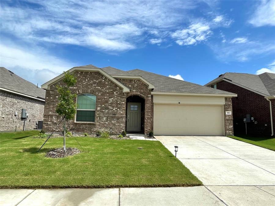 Property photo for 412 Ardsley Lane, Princeton, TX