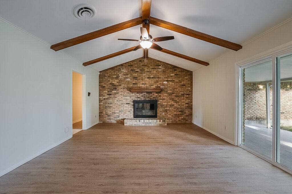 2709 Larkin Avenue, Fort Worth, TX 76133