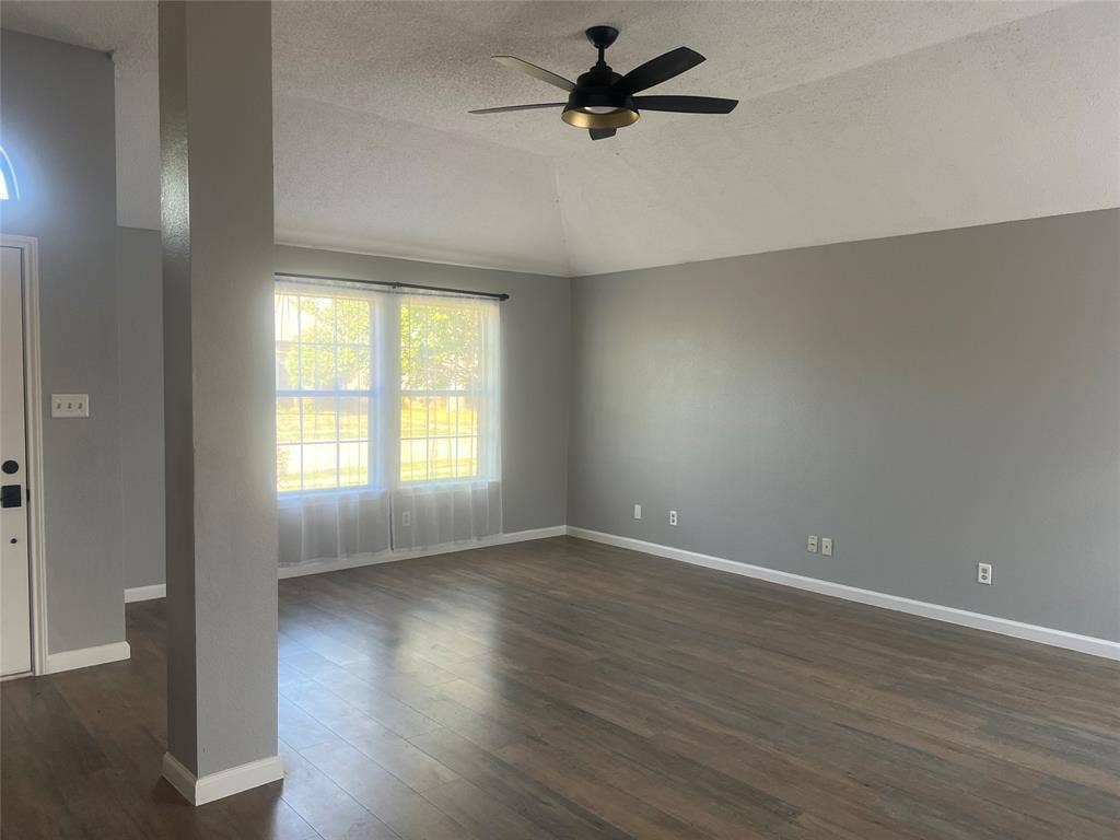 4125 Gardner Drive, The Colony, TX 75056 4125 Gardner Drive, The Colony, TX 75056