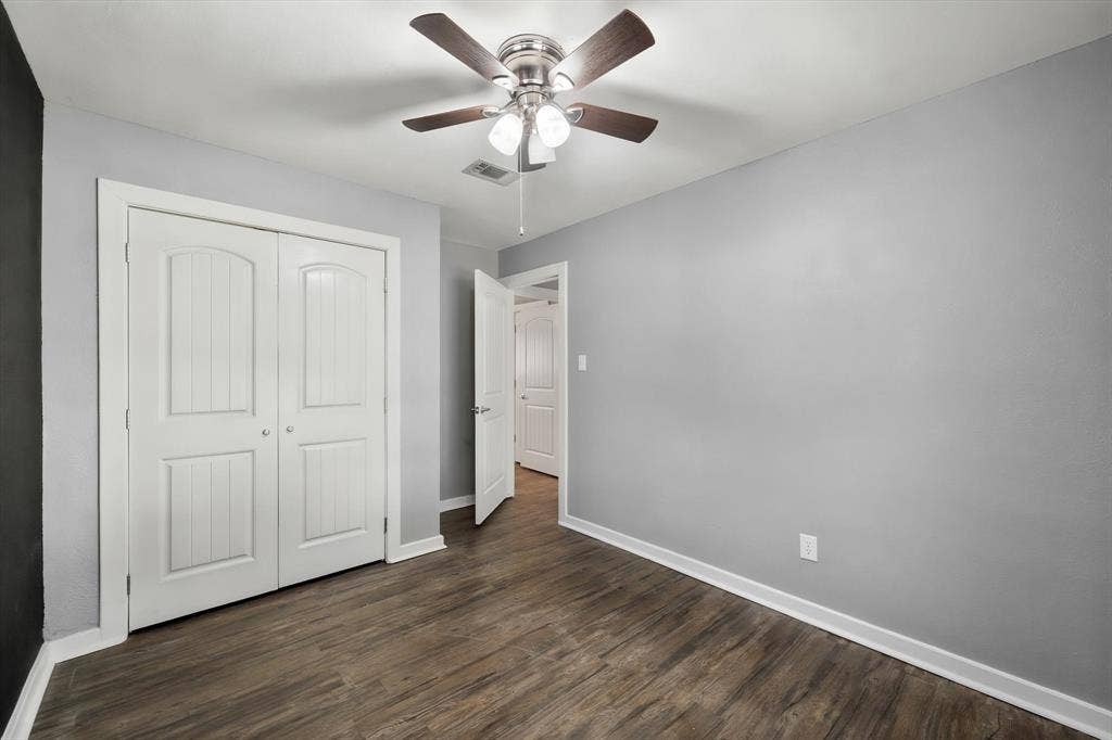 3003 Linda Drive, Ennis, TX 75119 3003 Linda Drive, Ennis, TX 75119