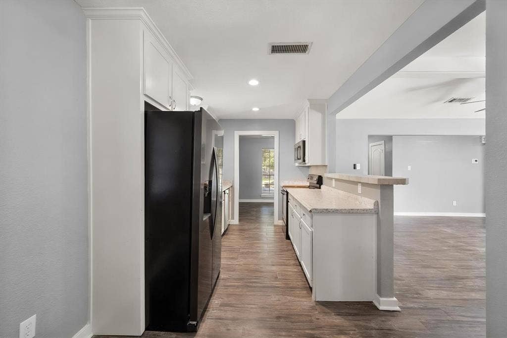 3003 Linda Drive, Ennis, TX 75119 3003 Linda Drive, Ennis, TX 75119