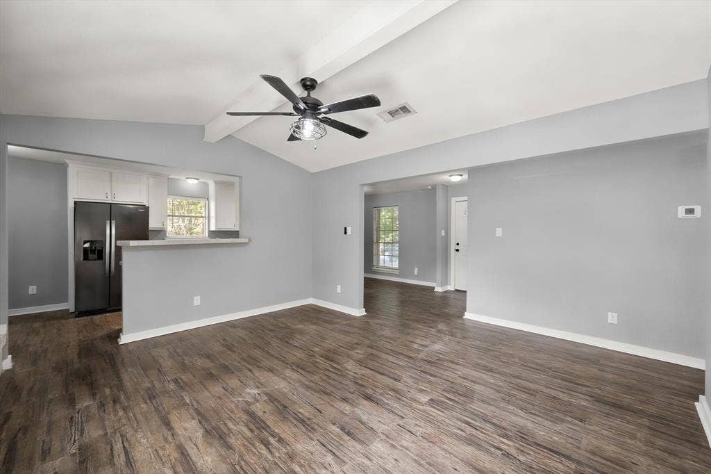 3003 Linda Drive, Ennis, TX 75119 3003 Linda Drive, Ennis, TX 75119