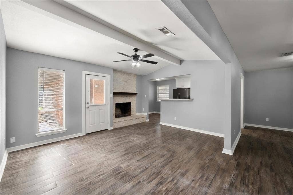 3003 Linda Drive, Ennis, TX 75119 3003 Linda Drive, Ennis, TX 75119