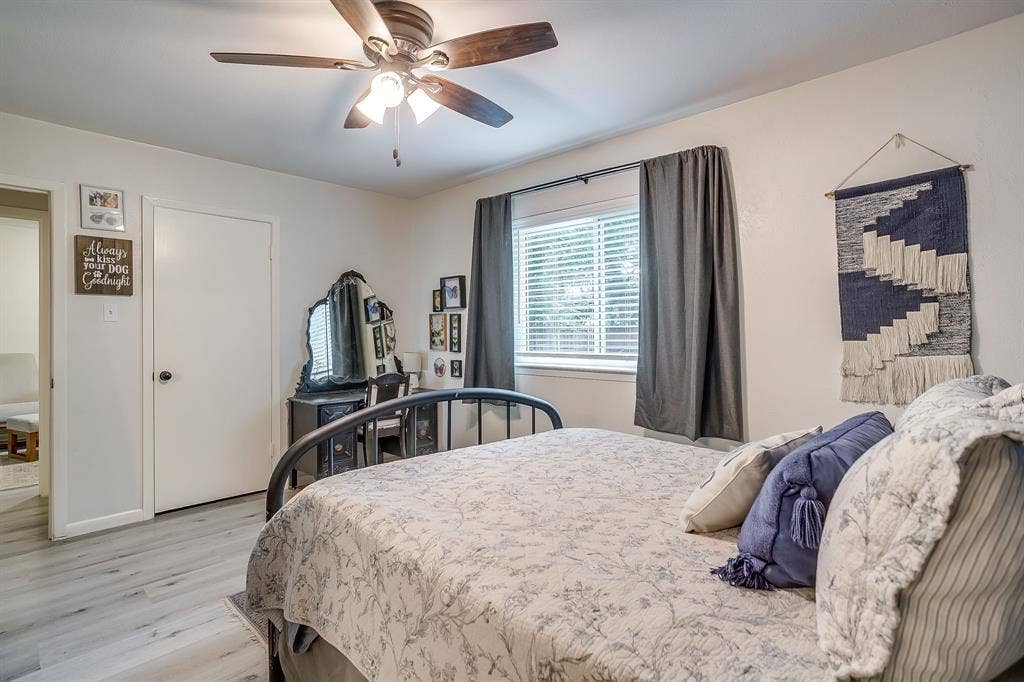 1033 Angela Court, Everman, TX 76140