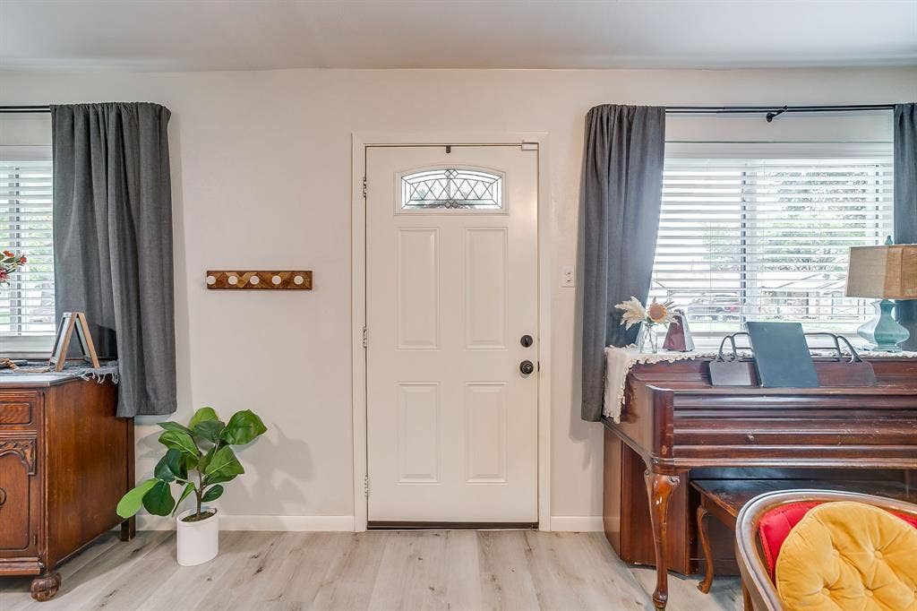 1033 Angela Court, Everman, TX 76140