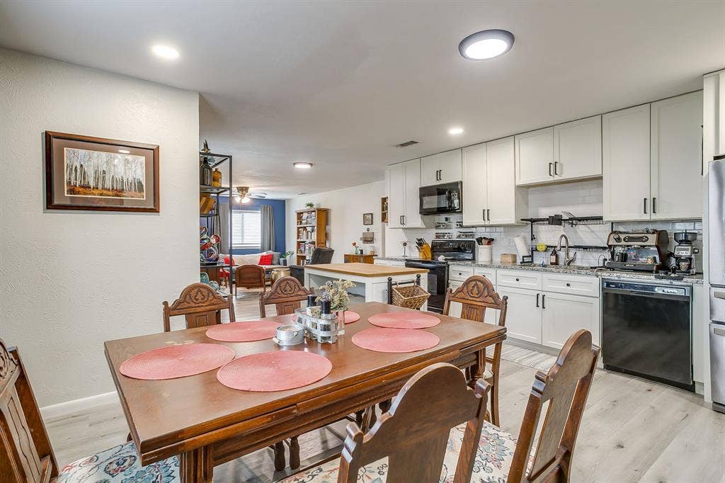 1033 Angela Court, Everman, TX 76140