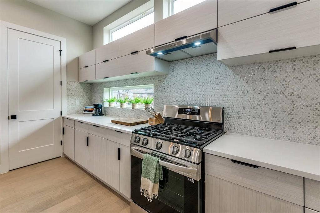 145 N Henderson Avenue, #104, Dallas, TX 75214 145 N Henderson Avenue, #104, Dallas, TX 75214