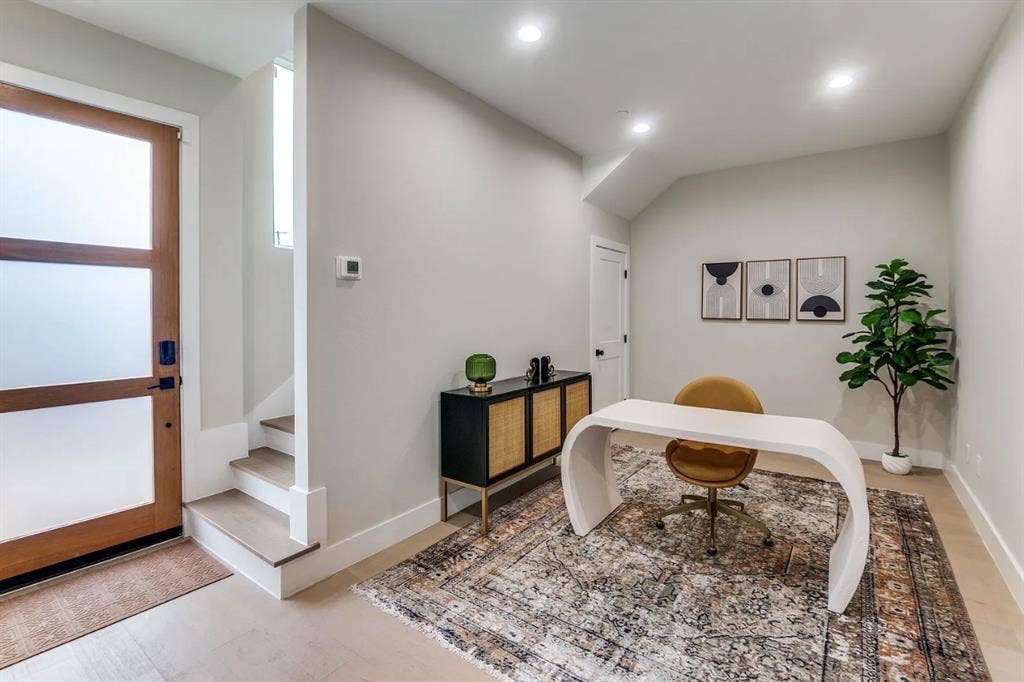 145 N Henderson Avenue, #104, Dallas, TX 75214 145 N Henderson Avenue, #104, Dallas, TX 75214