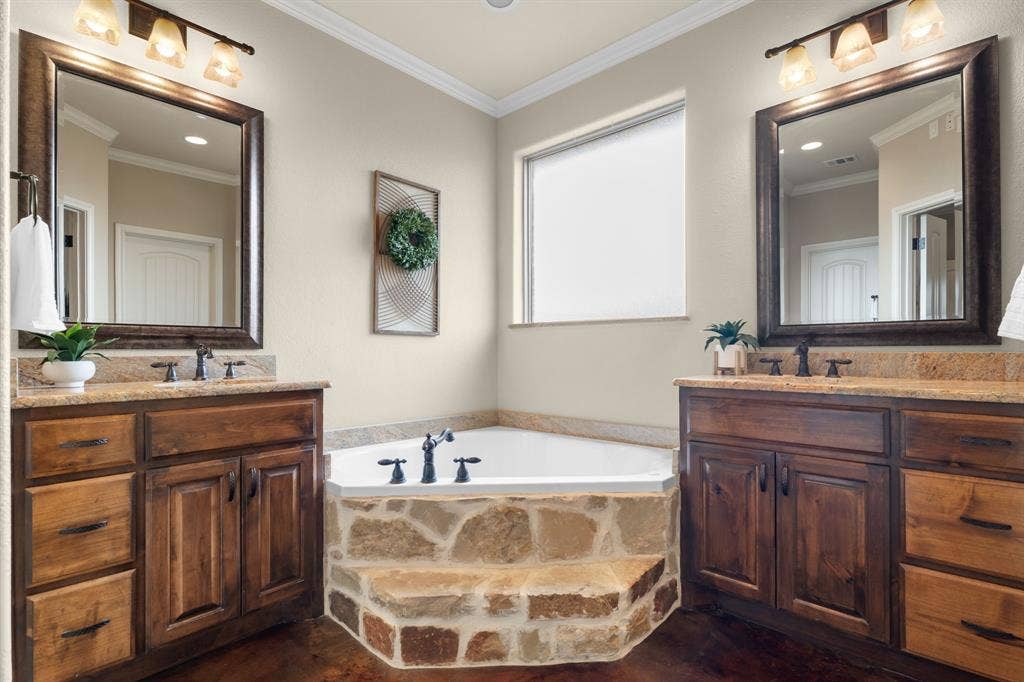 10300 Whitney Trace, Waco, TX 76708 10300 Whitney Trace, Waco, TX 76708
